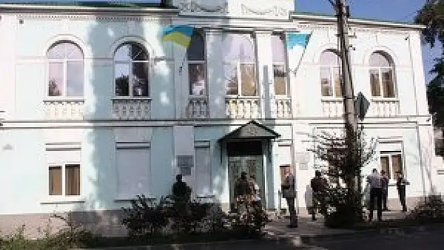 Kırım Tatar Milli Meclisi binası boşaltılıyor