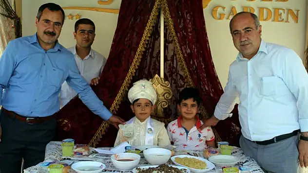 Mustafa Gülsever'in oğlu Yusuf sünnet oldu