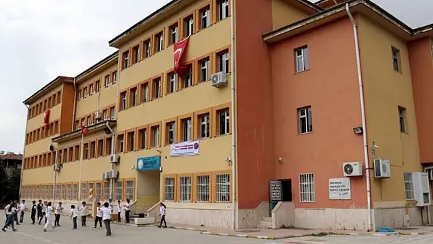 İlköğretim ve Ortaöğretim Kurumları Bursluluk Sınavı sonuçları açıklandı