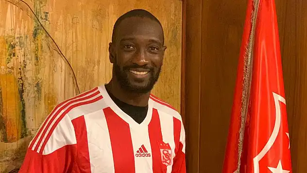 Sivasspor, Konyaspor'dan Mustapha Yatabare'yi transfer etti