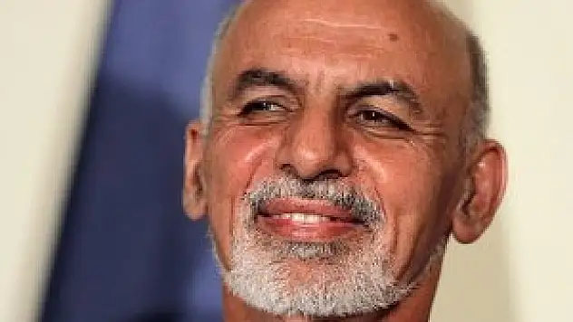 Afganistan'ın yeni devlet başkanı Ahmadzai oldu