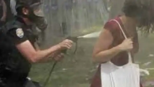 Kırmızılı kadının şikayetinde karar çıktı