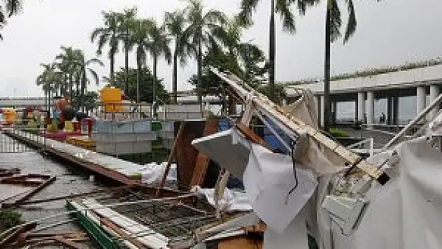 Çin'de tayfun nedeniyle 250 bin kişi tahliye edildi