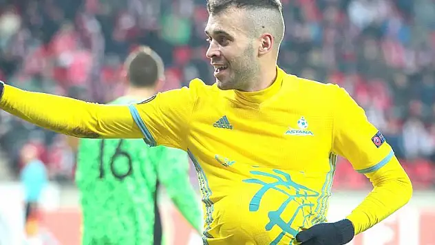 Konyaspor Marin Anicic'i bekliyor