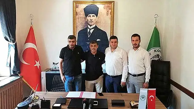 1922 Konyaspor'dan altyapıya hoca takviyesi