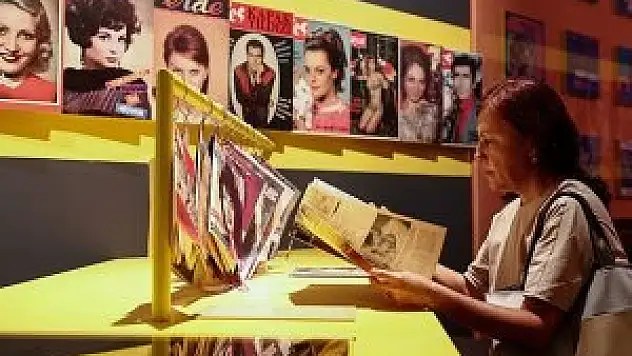 'Yüzyıllık Aşk: Türkiye'de Sinema ve Seyirci İlişkisi' sergisi açıldı