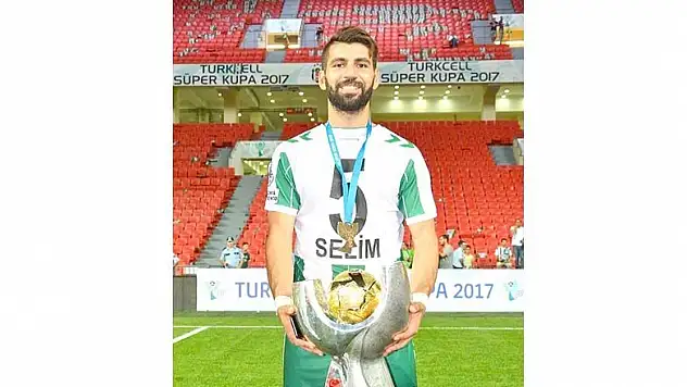 'Milli Takım forması giymek istiyorum'