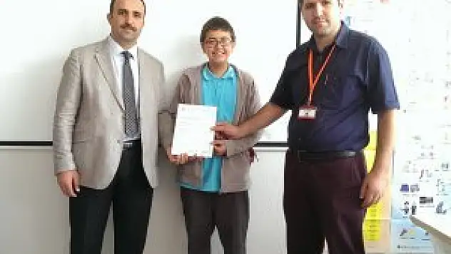 Gençlik'te İngilizce dersleri Cambridge Sertifikalı