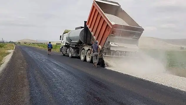 Ilgın'da asfaltlama çalışmaları başlatıldı