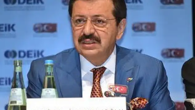 Hisarcıklıoğlu DEİK yönetiminden istifa etti