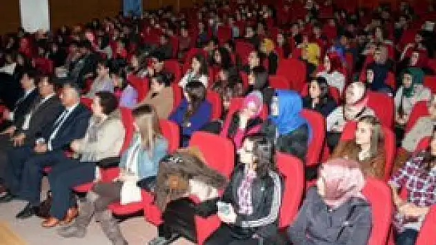YGS'ye girecek öğrencilere seminer
