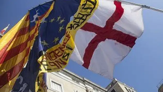 İspanyol hükümeti Anayasa Mahkemesi'ne başvuracak