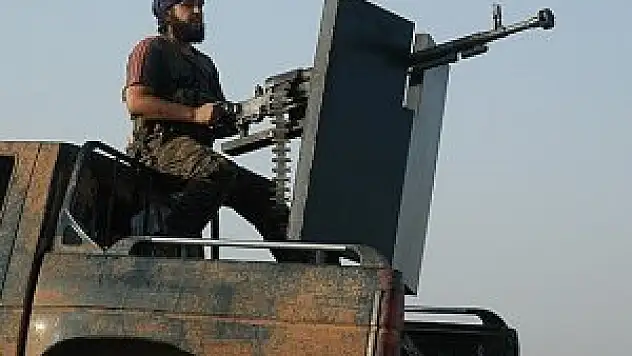 Suriye'de 37 rejim askeri öldürüldü