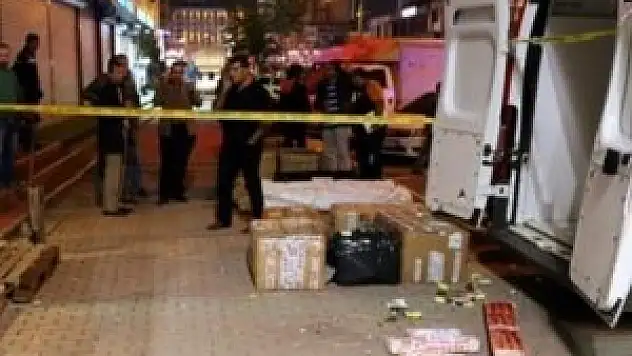 Kurusıkı mermileri patladı