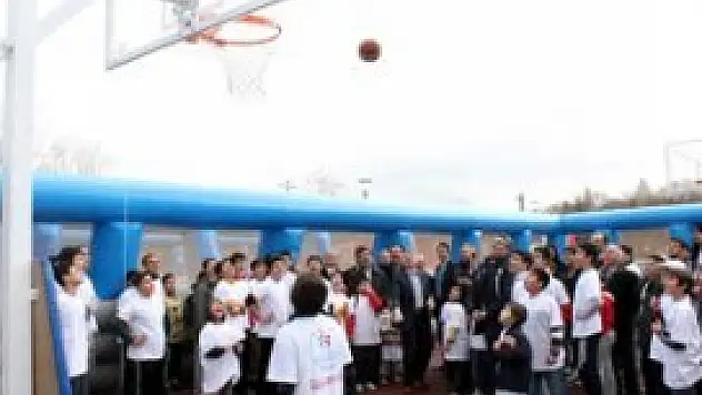 Kazanan dostluk olsun'