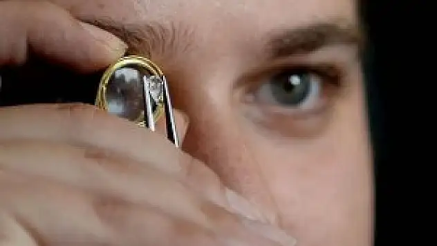 ÖTV'siz ilk kıymetli taş takası yapıldı