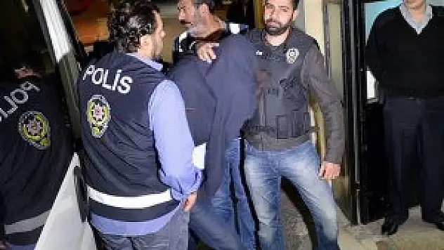 Usulsüzlük operasyonunda 28 kişi gözaltında