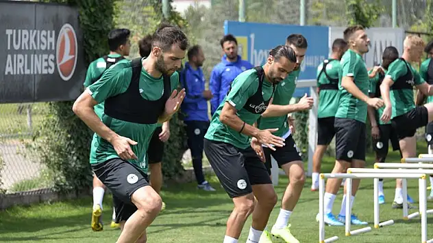 Konyaspor tempolu çalıştı