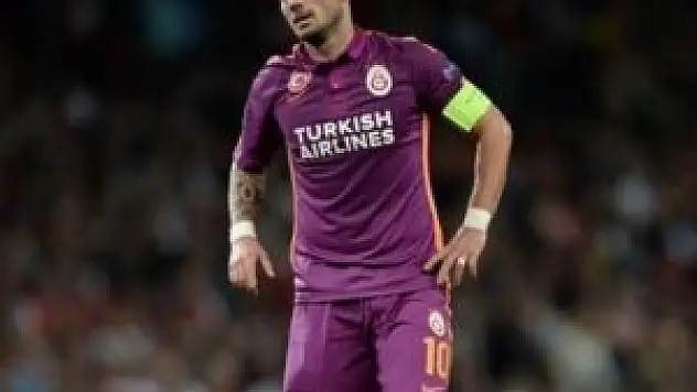 Sneijder isyan etti