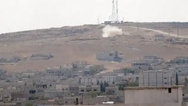 IŞİD Kobani'yi üç yönden kuşattı