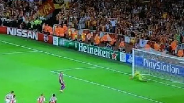 Arsenal-G.Saray maçında D-Smart kurnazlığı