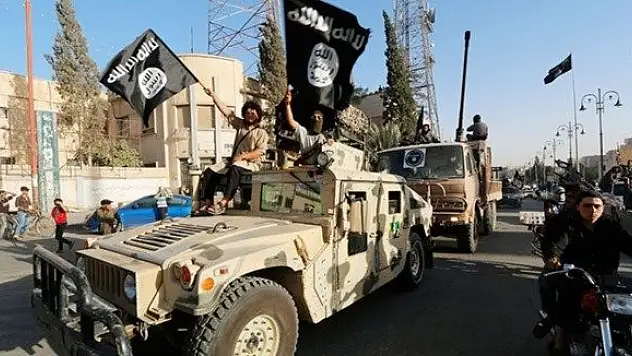 Enbar'da intihar saldırıları: 5 ölü