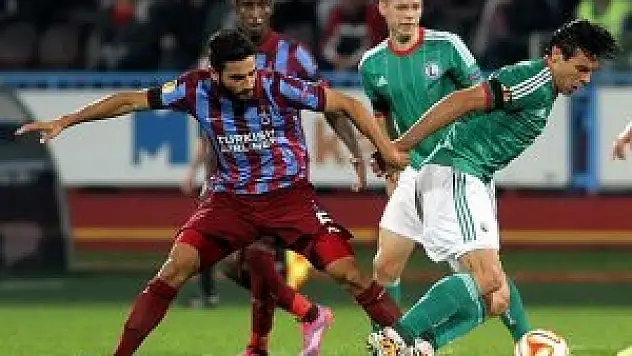 Fırtına evinde kaybetti