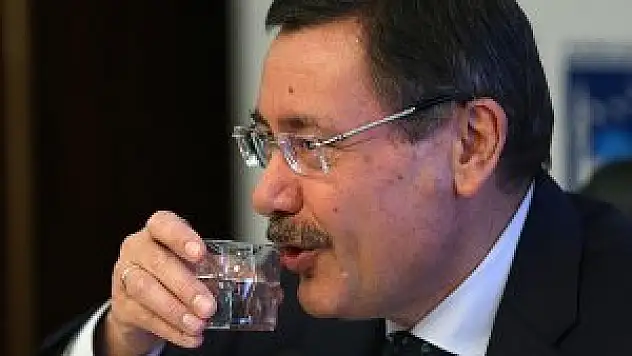 Gökçek'ten Nazlıaka hakkında suç duyurusu