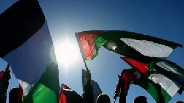 İsveç Filistin'i bağımsız devlet olarak tanıyacak