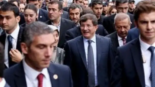 Başbakan'dan bayram sabahı büyük vefa