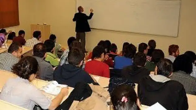 Araştırma görevlilerinin maaşlarına zam