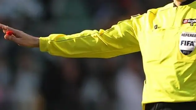 Milli maçın hakemi belli oldu