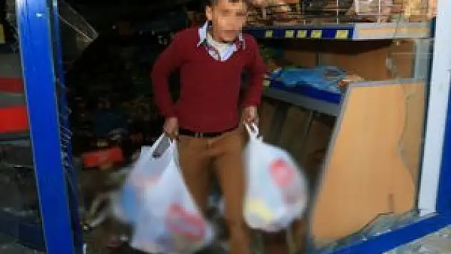 Van savaş alanına döndü!