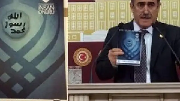 Bir provokasyon da CHP'li Müftü Özkes'ten