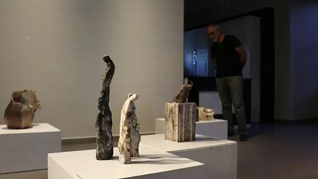 MEDAŞ Sanat Galerisinde seramik sergisi açıldı