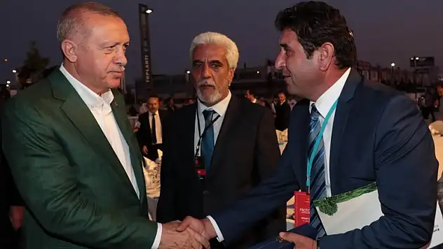 Başkan Çiğdem, Erdoğan'a projelerle ilgili dosya takdim etti