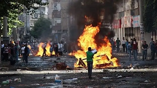 Yezidiler eyleme zorlandı