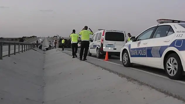 Konya'da kamyonet devrildi: 1 yaralı