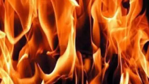 Elektrik kontağından yangın çıktı