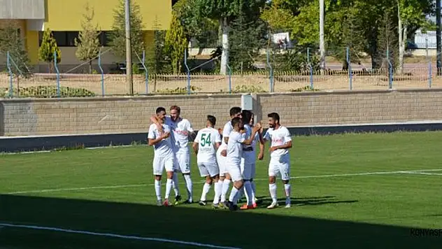 1922 Konyaspor galibiyetle başladı