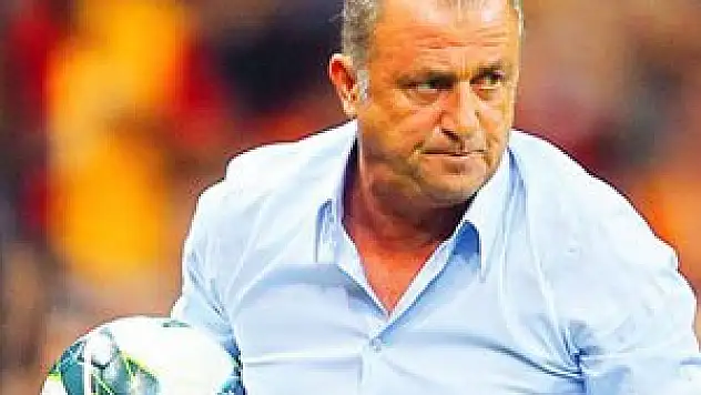 Milli maçtan sonra Fatih Terim'e şok tweet!