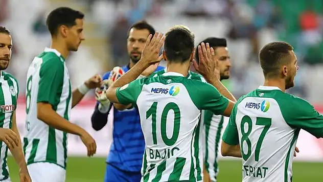 Konyaspor ve 2 ekip istikrarını bozmadı