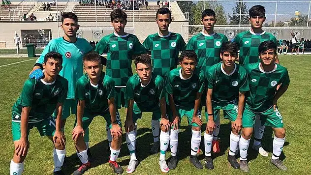 Akademide 1 galibiyet, 2 beraberlik