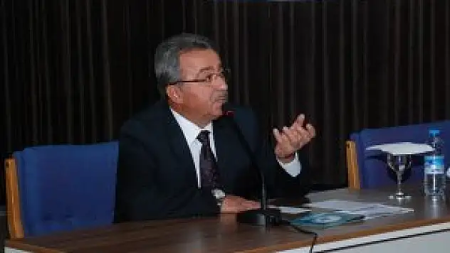 Hançerli tecrübelerini aktardı