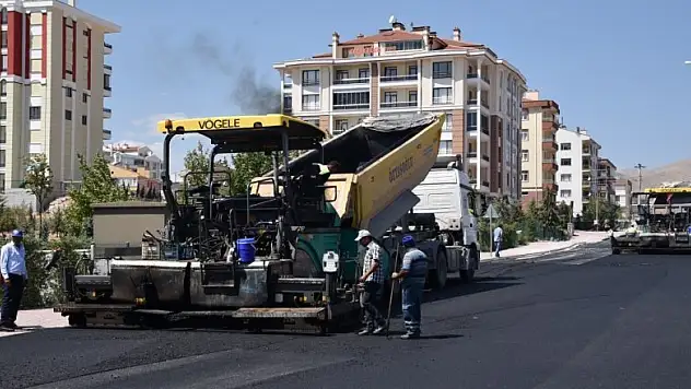 Elmalı Hamdi Hoca Caddesi yenilendi