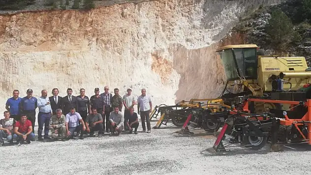 Derebucaklı çiftçilere makine ekipman desteği