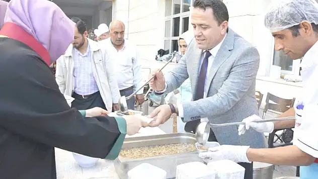 Konya Barosu'nda aşure ikramı
