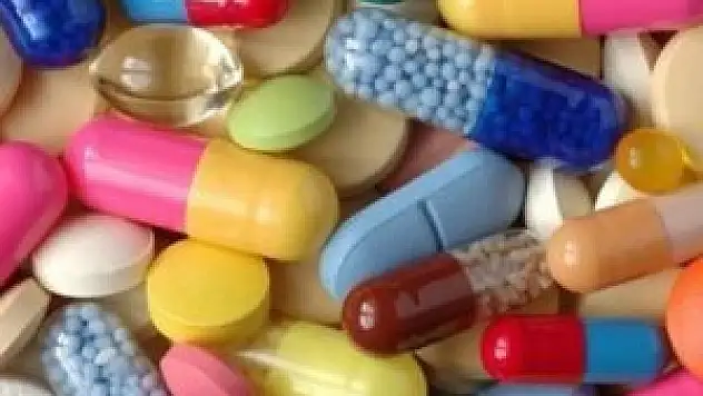 Türkiye'nin ilaç endüstrisi Paris'te tanıtıldı