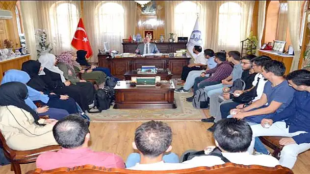 İlahiyat öğrencileri Poçanoğlu'nu ziyaret etti