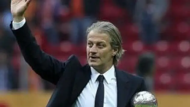 Kerimoğlu sarı-kırmızılı renklere dönüyor